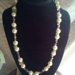 Elegant Pearl and Green Bead Necklace
